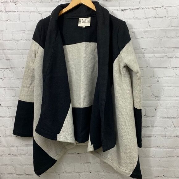B.B. DAKOTA Oversized Colorblock Open Front Draped Coat Sweater S - Picture 1 of 6